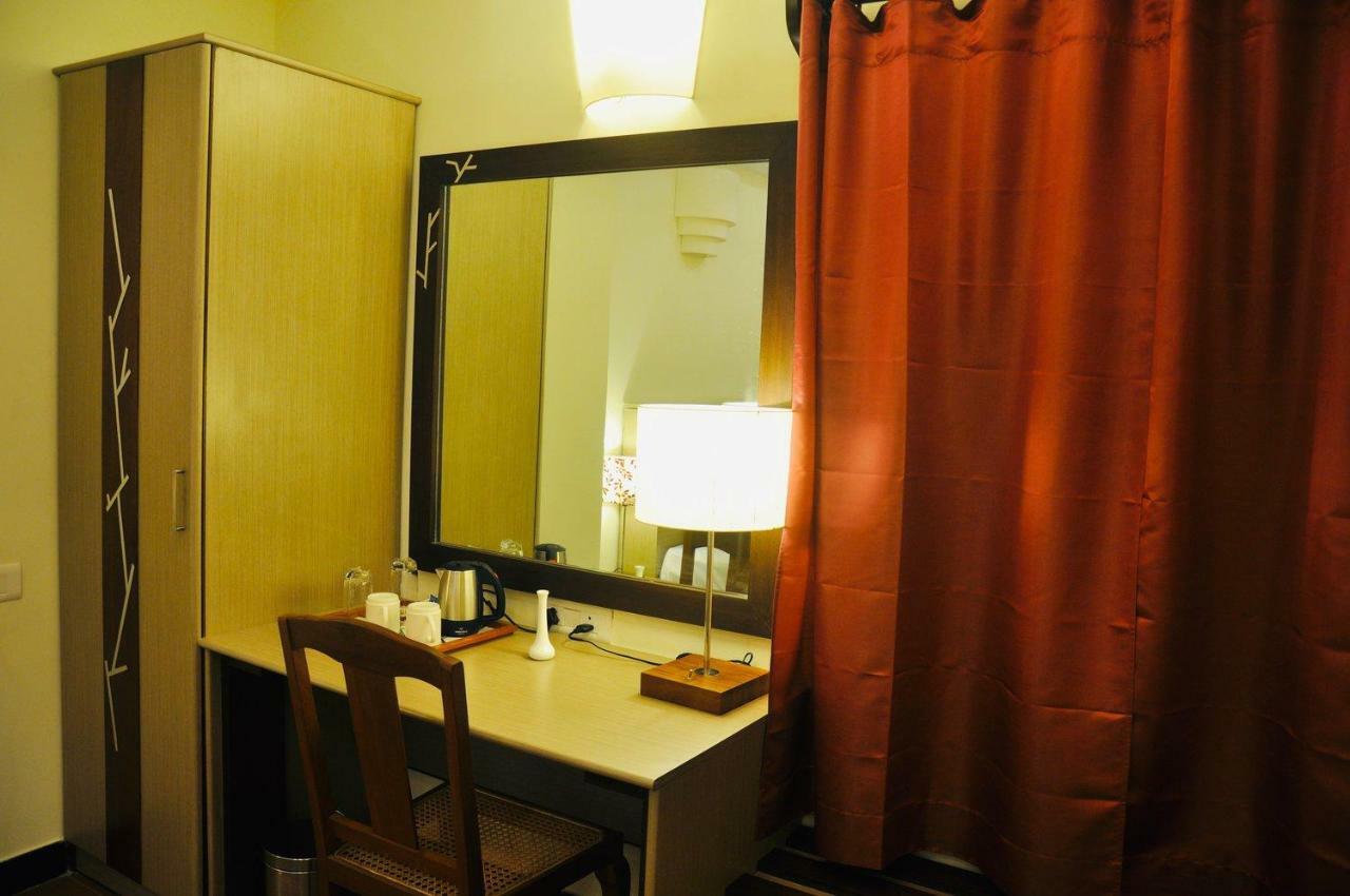 Annsun Boutique Hotels Ченнаи Экстерьер фото